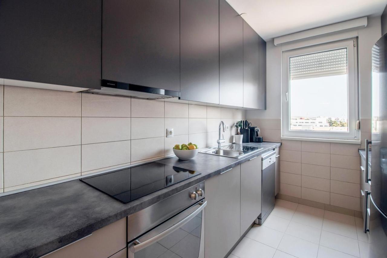 Apartment Montesa Zadar With Free Parking And Balcony Екстериор снимка