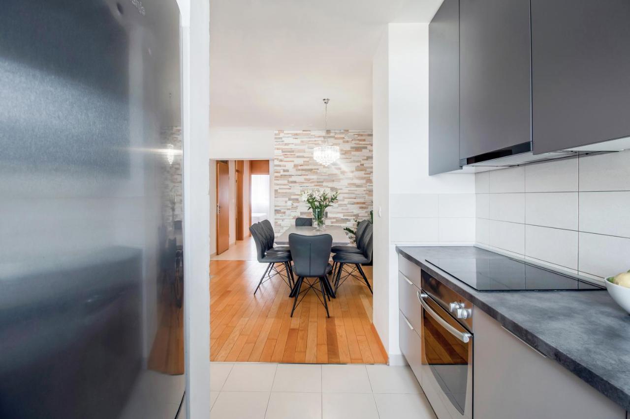 Apartment Montesa Zadar With Free Parking And Balcony Екстериор снимка
