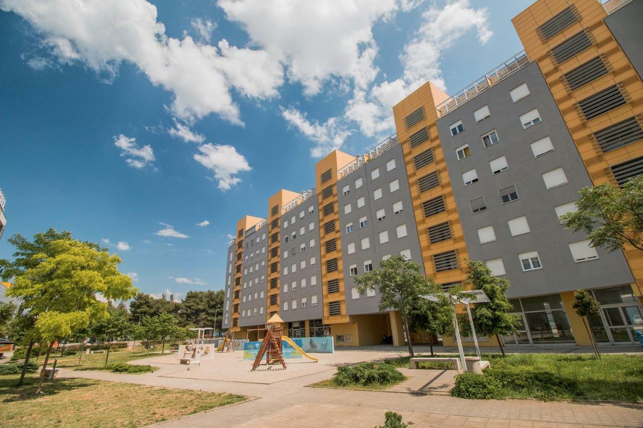 Apartment Montesa Zadar With Free Parking And Balcony Екстериор снимка